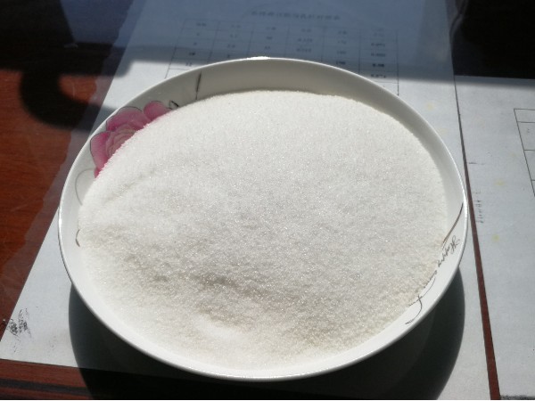 工業(yè)廢水和污泥的處理并不麻煩。選擇正確的PAM很重要！