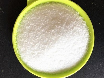 陽離子聚丙烯酰胺非?！昂唵巍?？使用復(fù)雜別小瞧