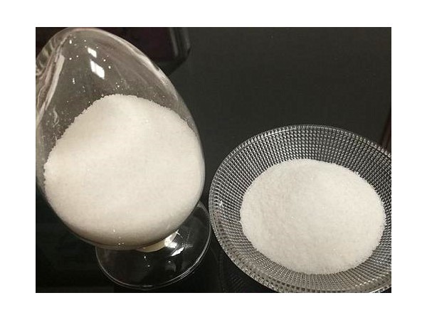 鋼鐵廠廢水“周期變化”，使用高效聚丙烯酰胺處理
