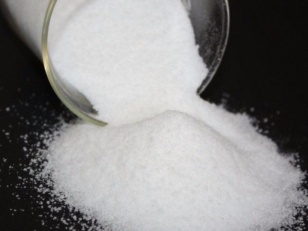 造紙業(yè)頻頻使用聚丙烯酰胺的背后？為何藥劑價格漸升？