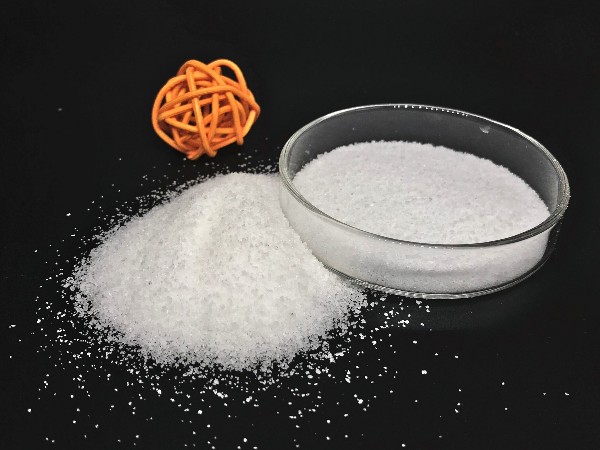 未正確儲存，聚丙烯酰胺在潮濕或結塊后，它的效果會發(fā)生變化嗎？